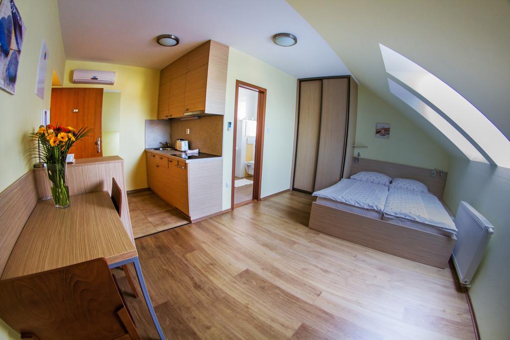 Vendelin Apartmany ボイニツェ エクステリア 写真