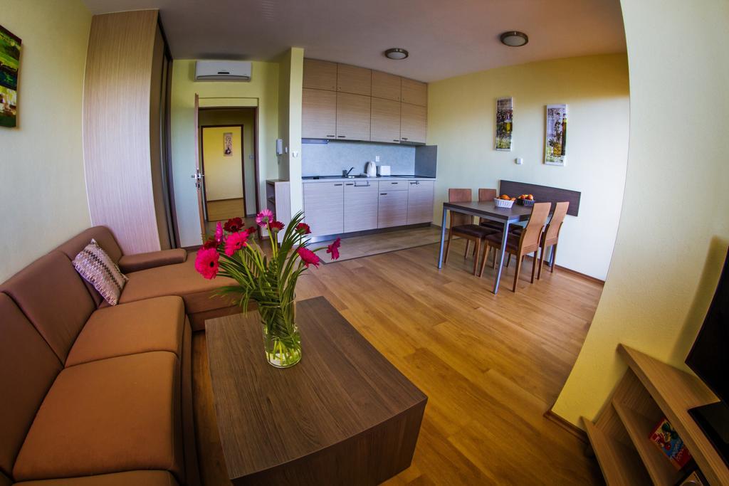 Vendelin Apartmany ボイニツェ エクステリア 写真
